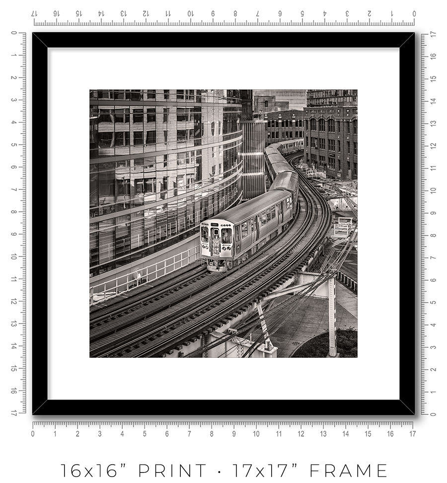 Chicago L Hubbard Curve - Igor Menaker Fine Art Photography