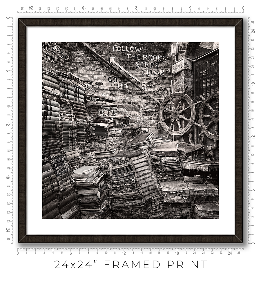 Libreria Acqua Alta - Igor Menaker Fine Art Photography