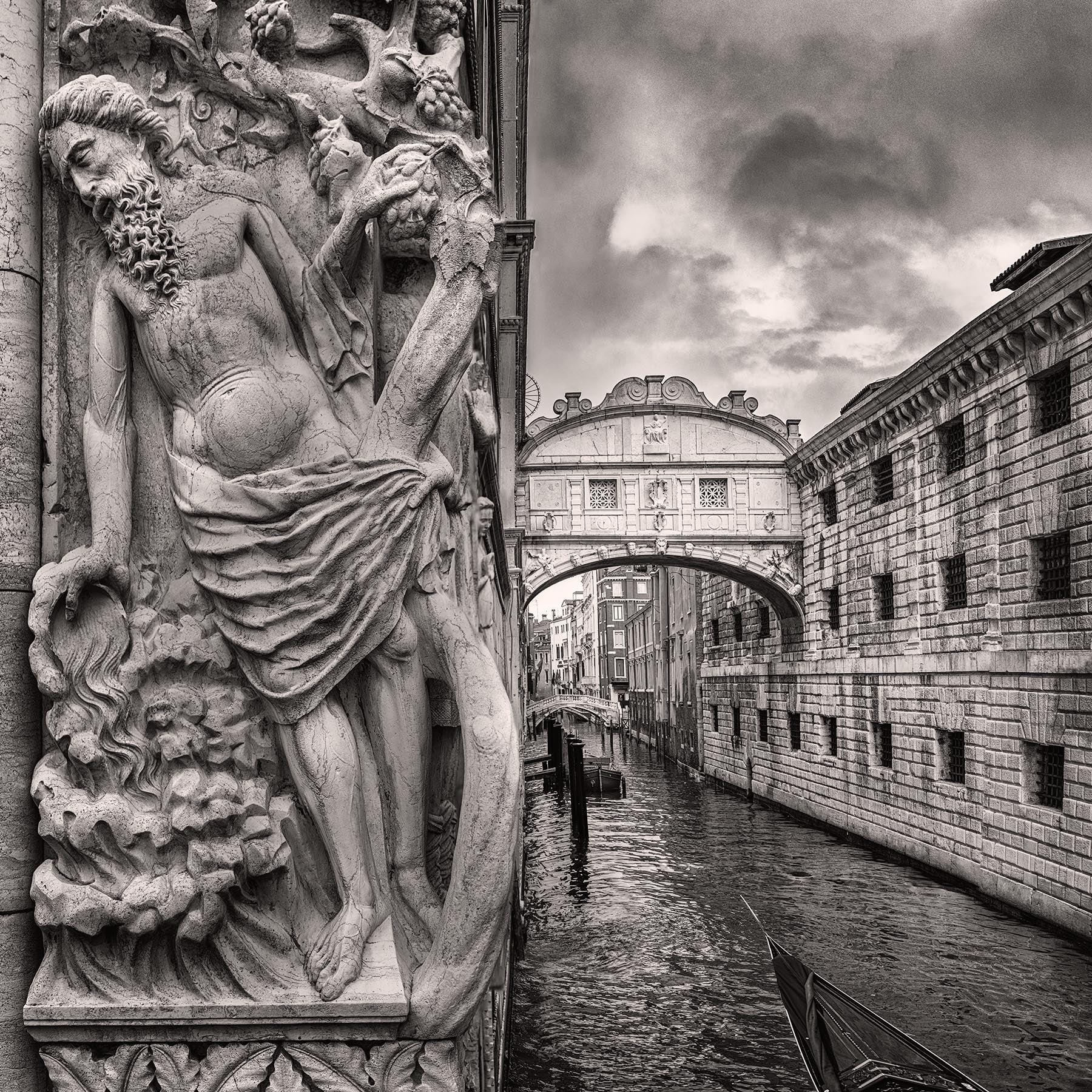 Bridge of Sighs in Venice - Igor Menaker Fine Art Photography