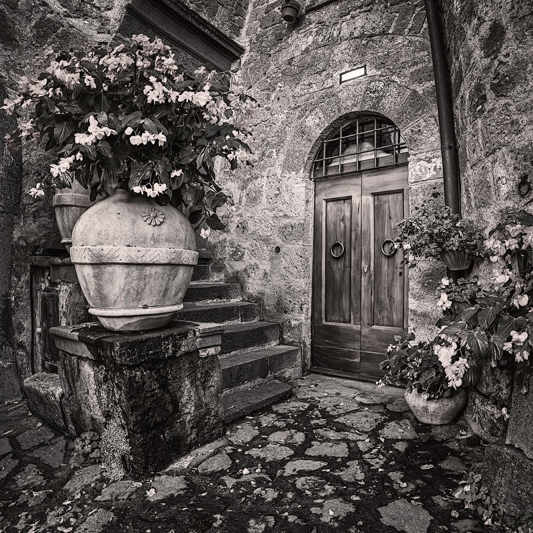 Civita Charm - Igor Menaker Fine Art Photography
