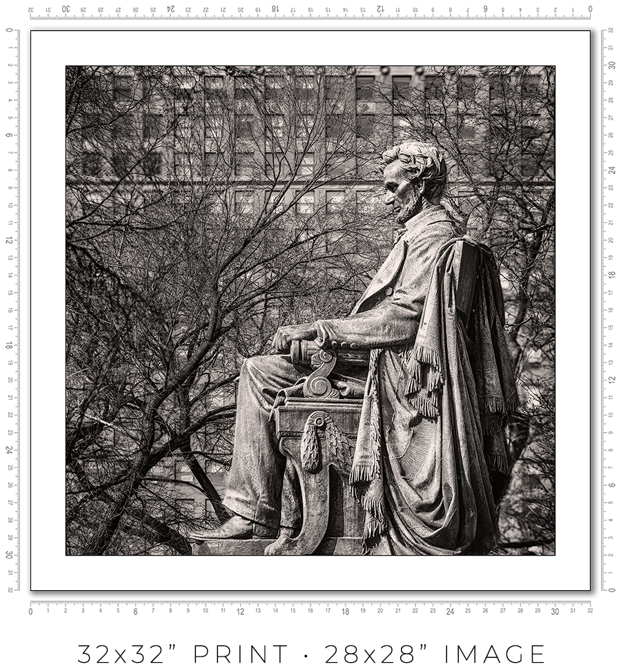Abraham Lincoln Monument in Grant Park West View - Igor Menaker Fine Art Photography