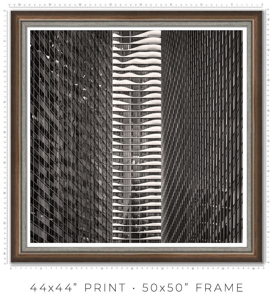 Aqua Tower Between East Wacker Towers