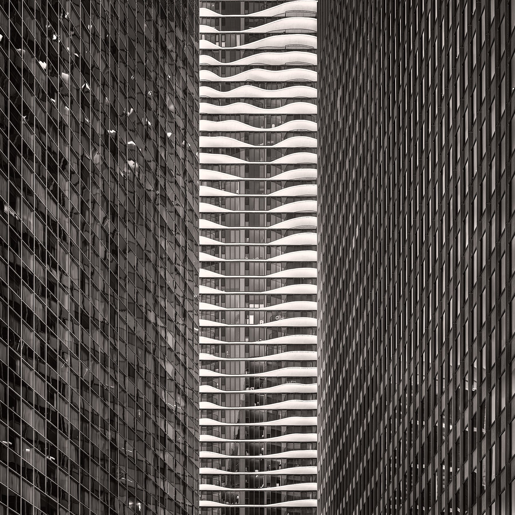 Aqua Tower Between East Wacker Towers