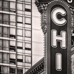 Chicago Theater Sign