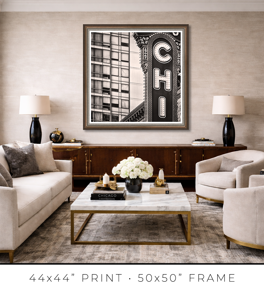 Chicago Theater Vertical Sign - Igor Menaker Fine Art Photography