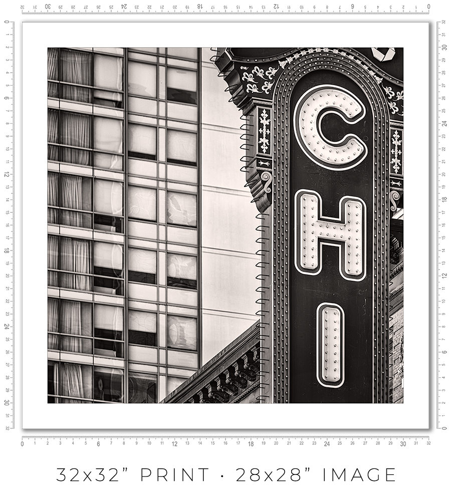 Chicago Theater Vertical Sign - Igor Menaker Fine Art Photography