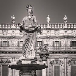 Madonna Verona