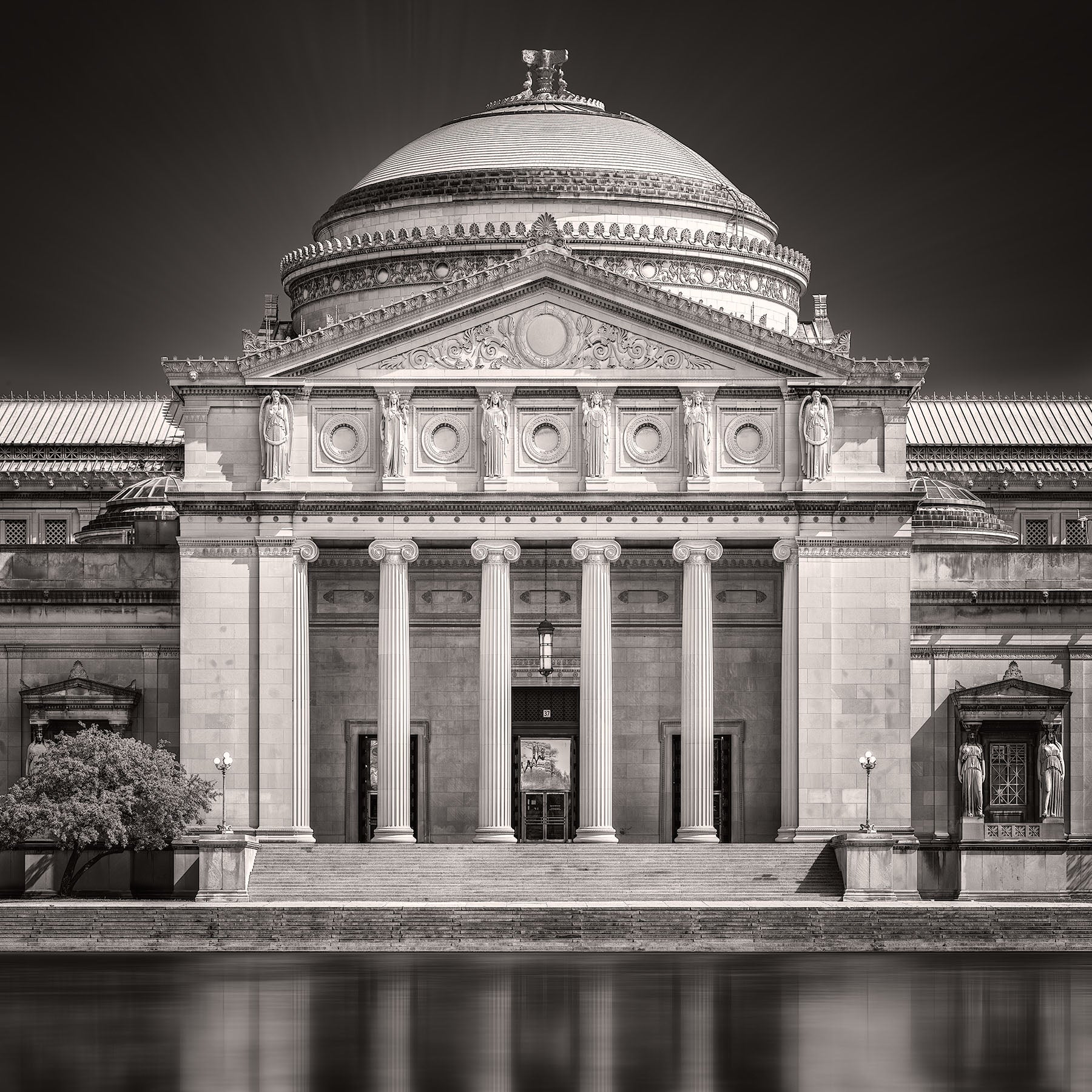 Museum of Science and Industry South Portico