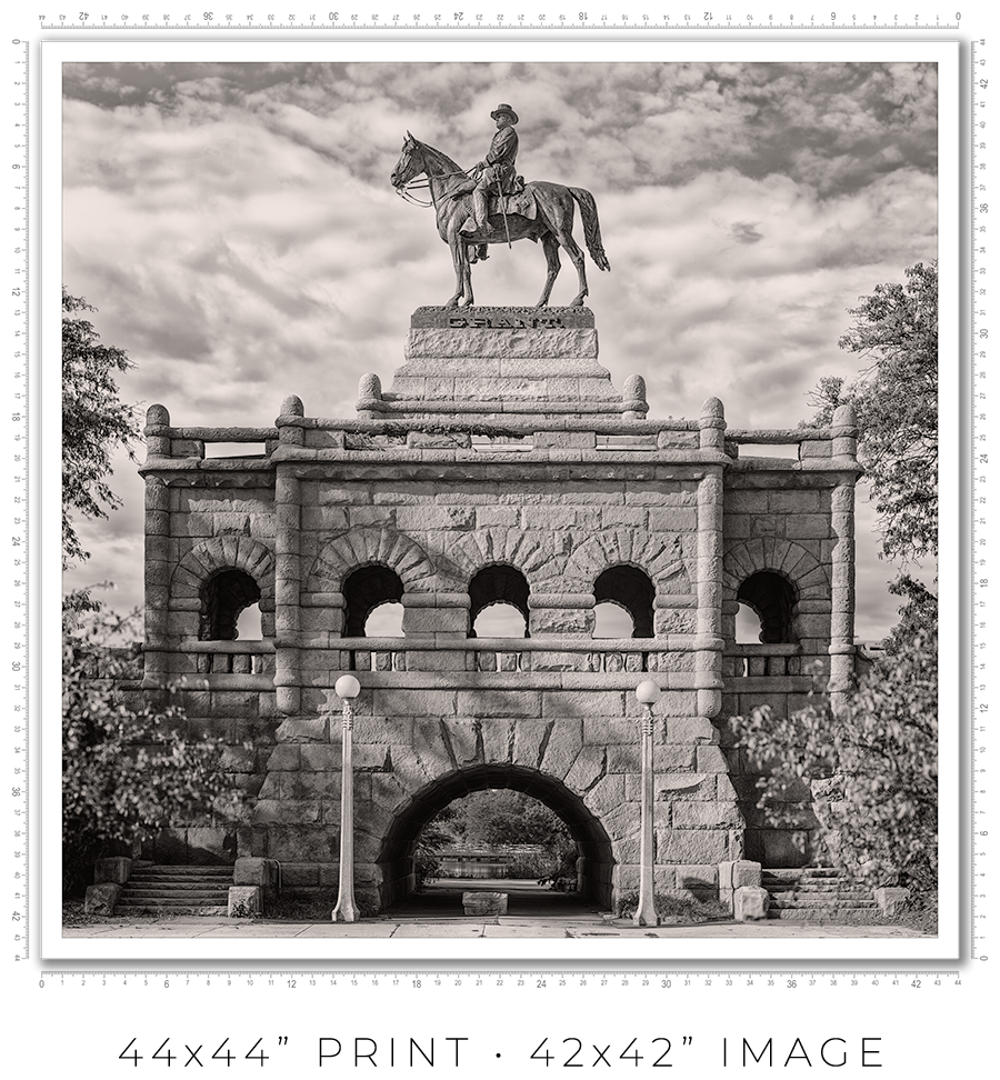 Ulysses S Grant Monument in Lincoln Park - Igor Menaker Fine Art Photography