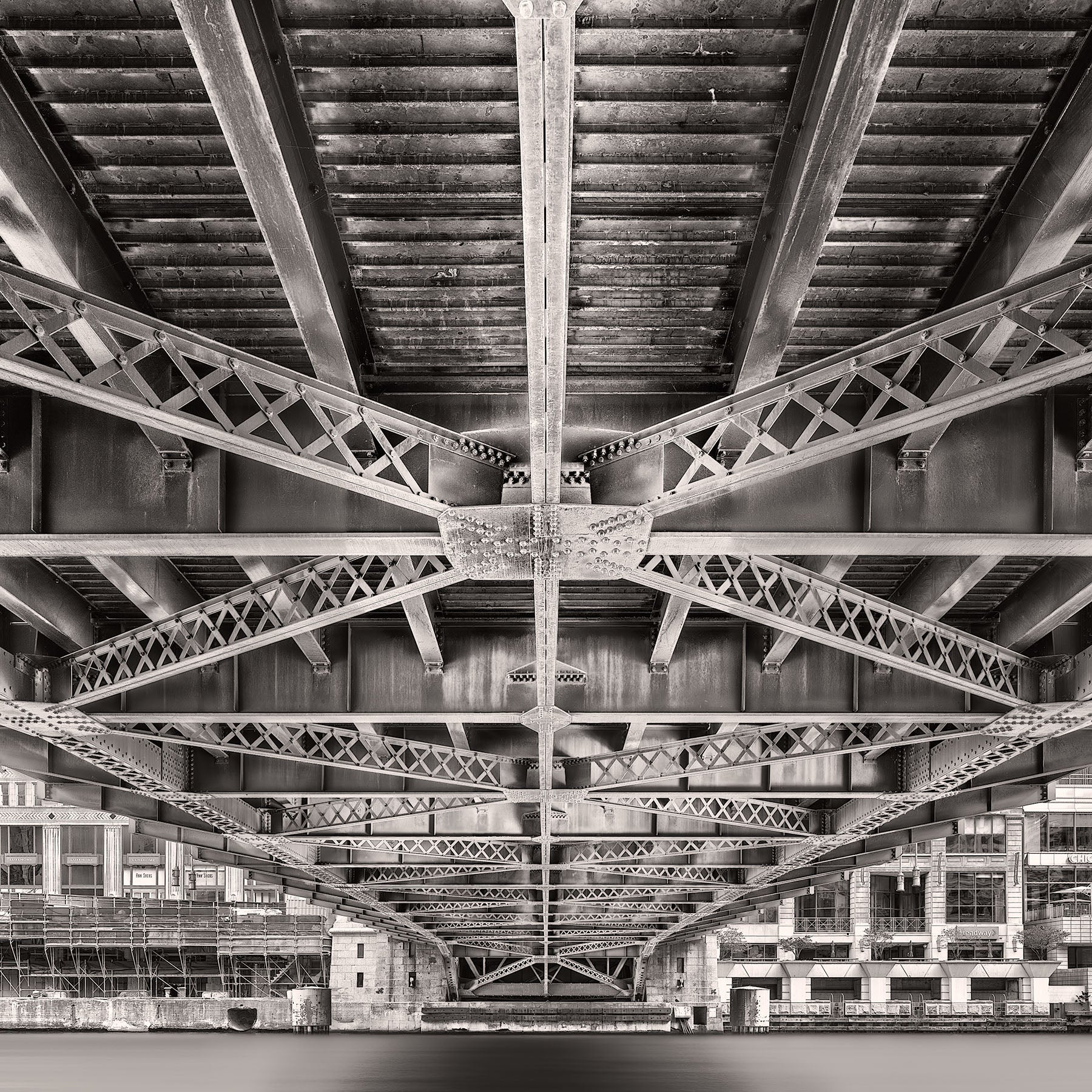 Wells Street Bridge - Igor Menaker Fine Art Photography