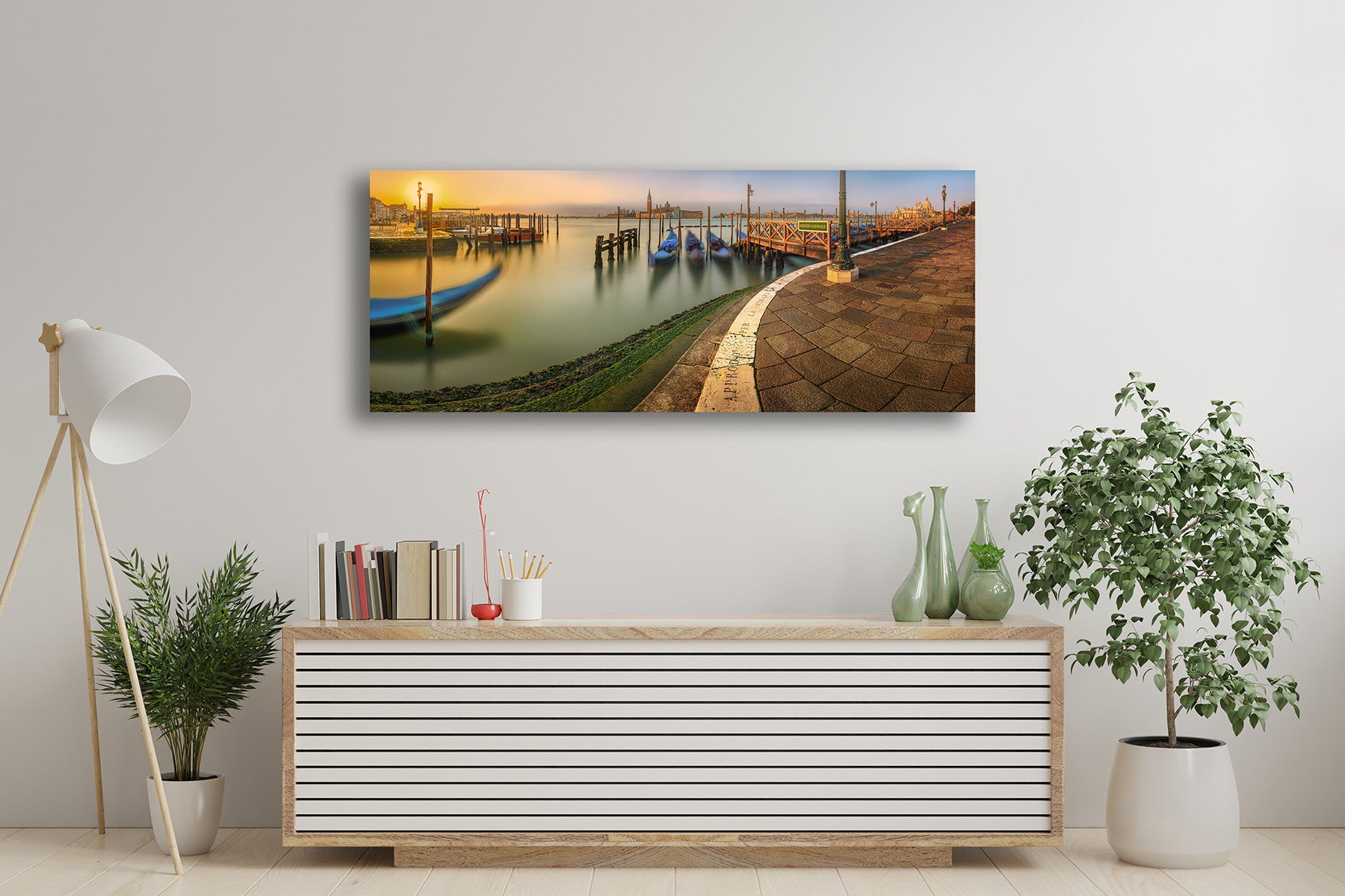 Approdo Per La Strada Ferrata : Venice - Igor Menaker Fine Art Photography