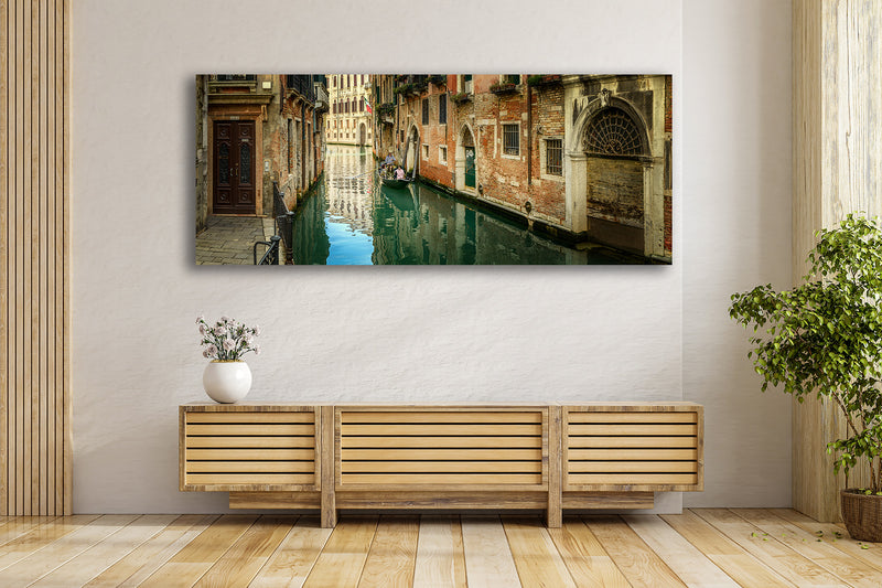 Gondola Ride : Venice - Igor Menaker Fine Art Photography