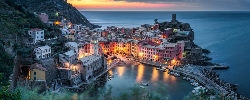 Vernazza Sunrise : Cinque Terre - Igor Menaker Fine Art Photography