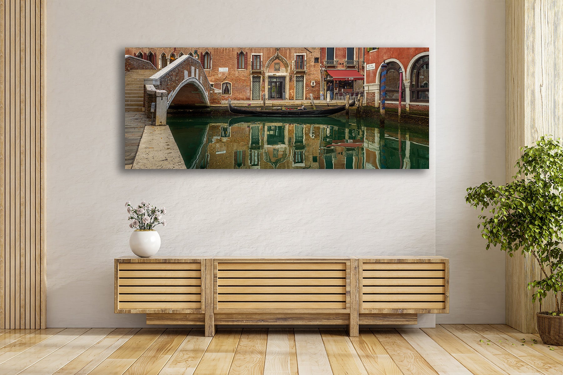Venice Conversations - Igor Menaker Fine Art Photography