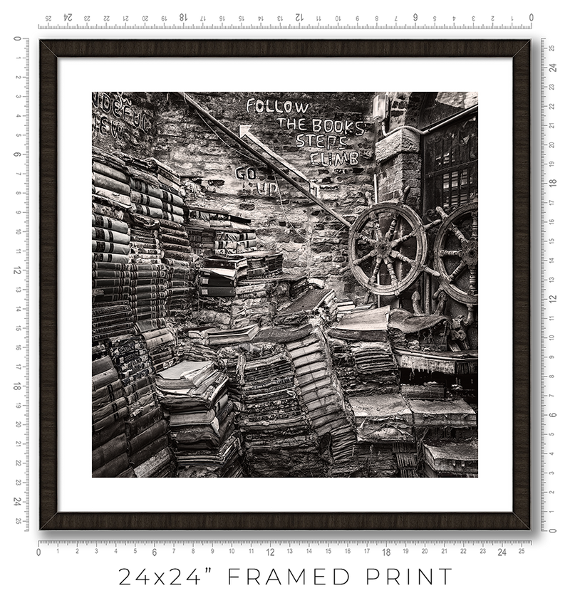 Libreria Acqua Alta - Igor Menaker Fine Art Photography