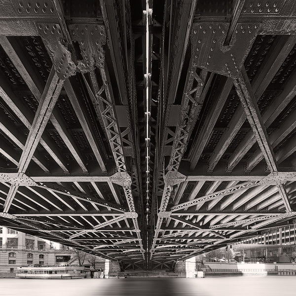 Michigan Avenue Bridge - Igor Menaker Fine Art Photography