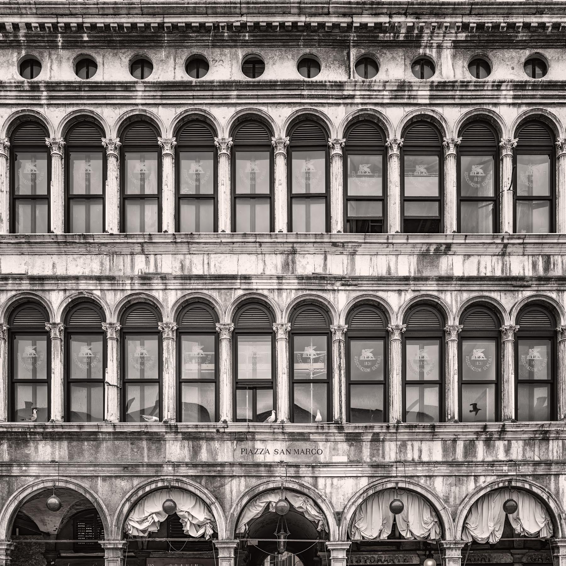 Procuratie Vecchie - Igor Menaker Fine Art Photography