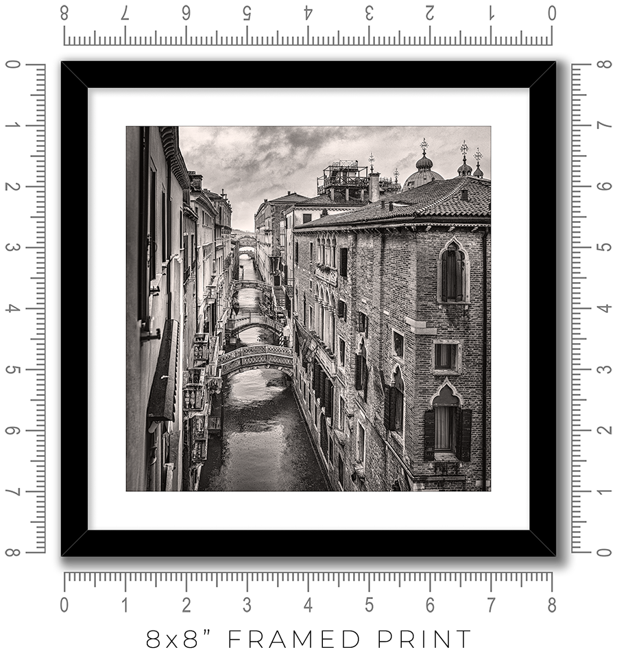 Rio del Palazzo in Venice - Igor Menaker Fine Art Photography
