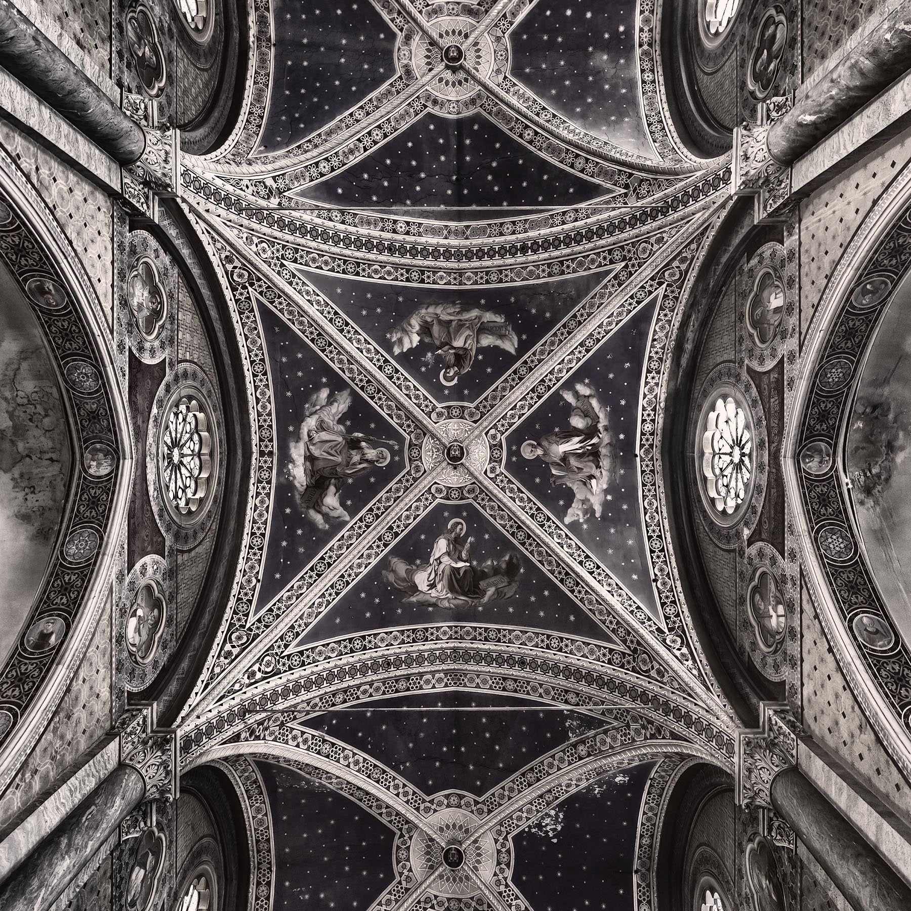 Santa Maria sopra Minerva in Rome - Igor Menaker Fine Art Photography